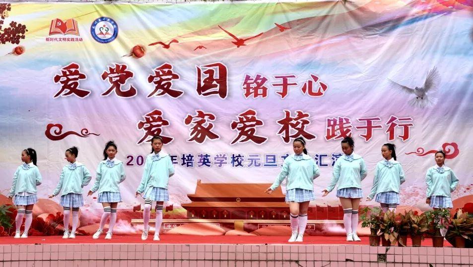 叠方块消消看